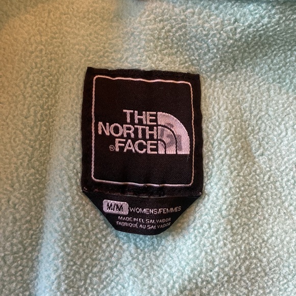 The North Face Fleece Jacket - Picture 3 of 5